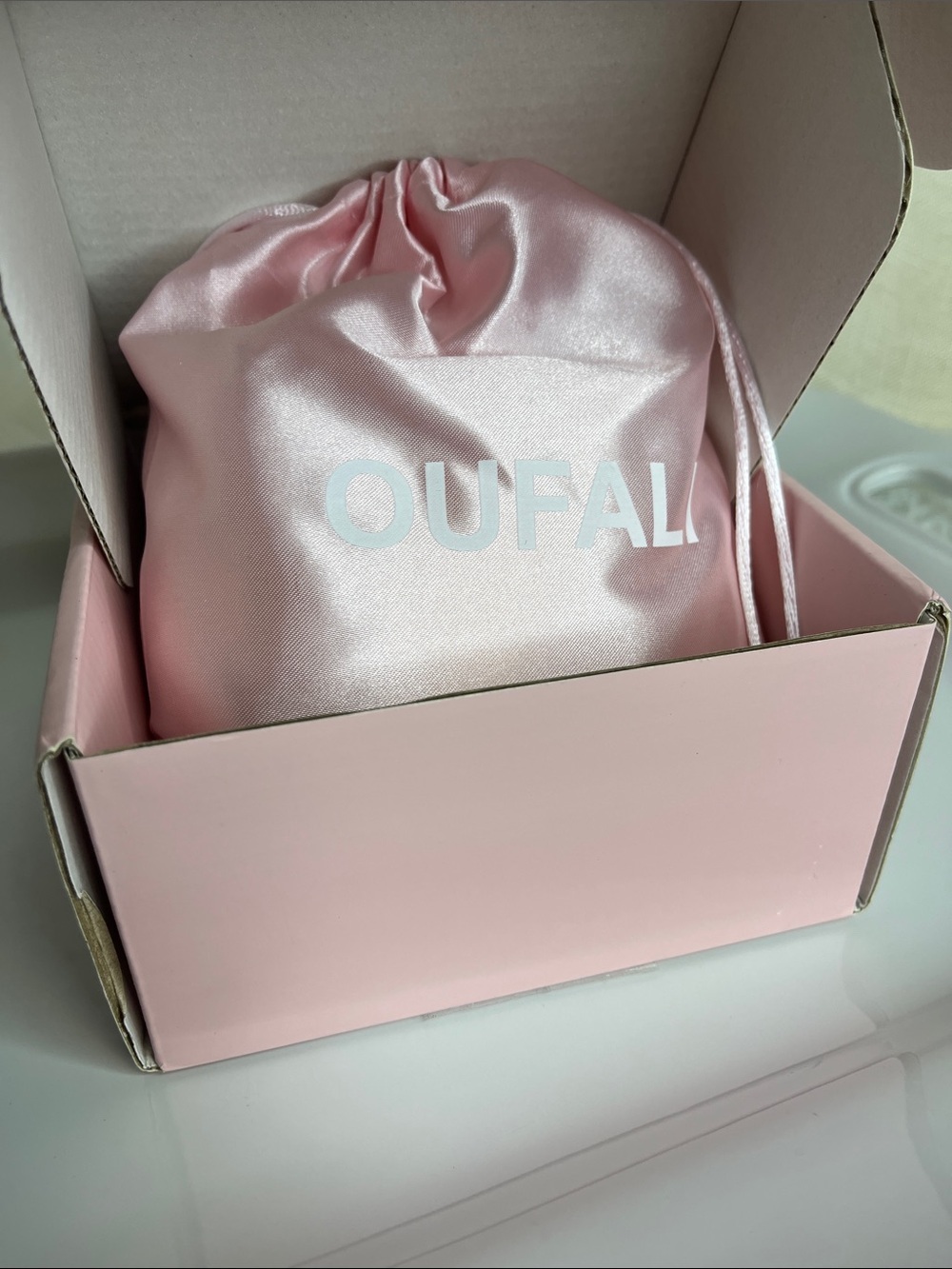 Women’s Shapewear in Soft Pink Satin Pouch